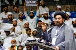 ‘दुनिया को अपना गुलाम बनाना चाहता है अमेरिका’, इजरायल-ईरान तनाव पर बोले शिया
धर्मगुरु मौलाना कल्बे जवाद - image